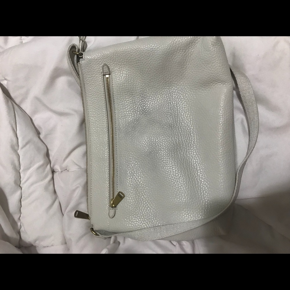 Fossil Crossbody Bag - Picture 6 of 7